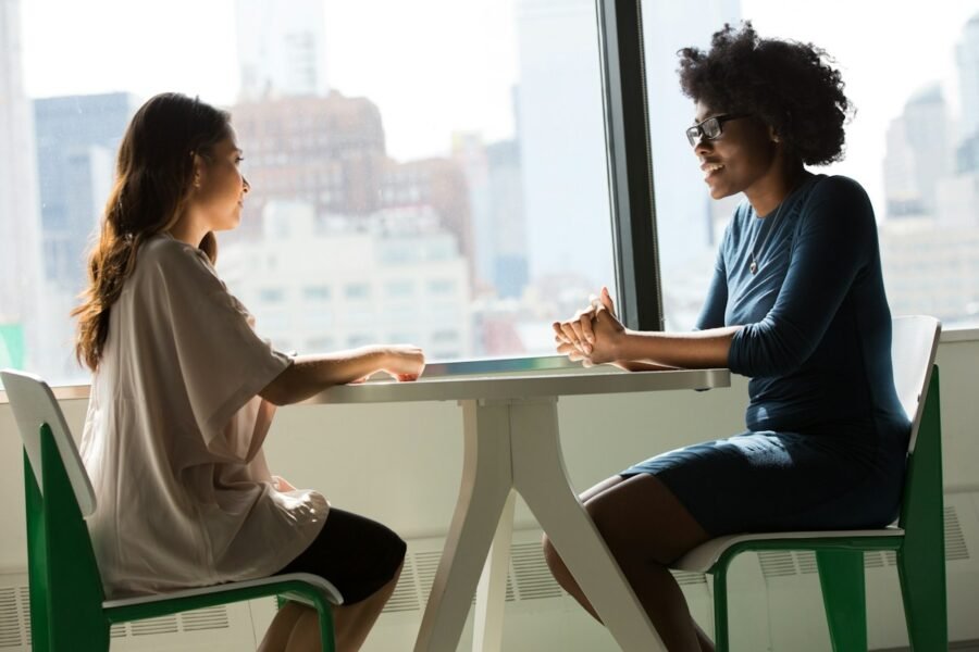 Qualitative vs Quantitative Market Research: Which Method Should You Use?